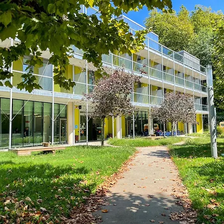 Uba Hostel-2